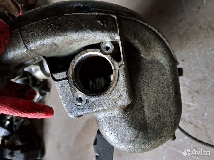 Коллектор впускной на Volvo S80