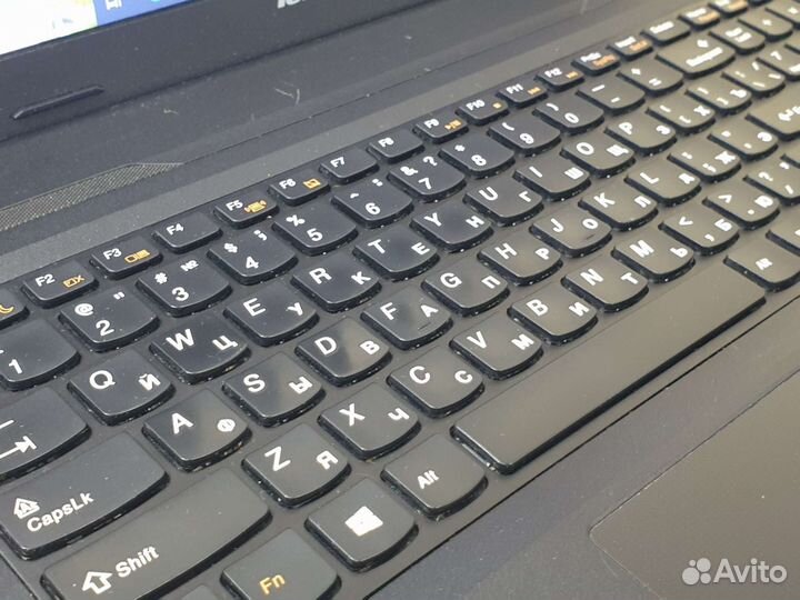 Игровой Ноутбук Lenovo Core i5, озу 8Gb, GT 720M