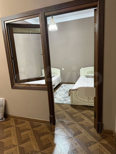 2-к. квартира, 60 м², 8/11 эт.
