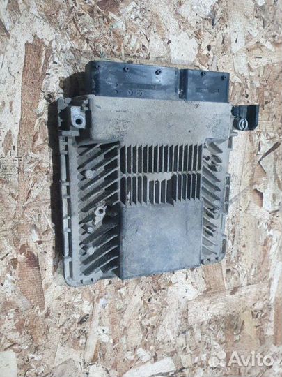 Блок управления двигателем Audi A8 D3 3.2 BPK