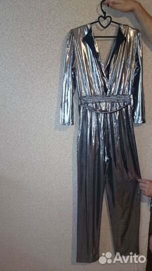 Комбинезон с серебряным напылением р44,46,48,50