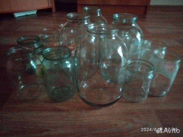 Банка стеклянная