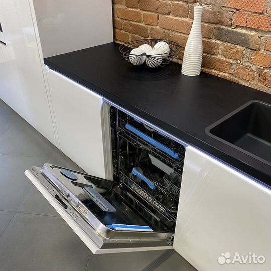 Кухонный гарнитур Nobilia выставочный образец