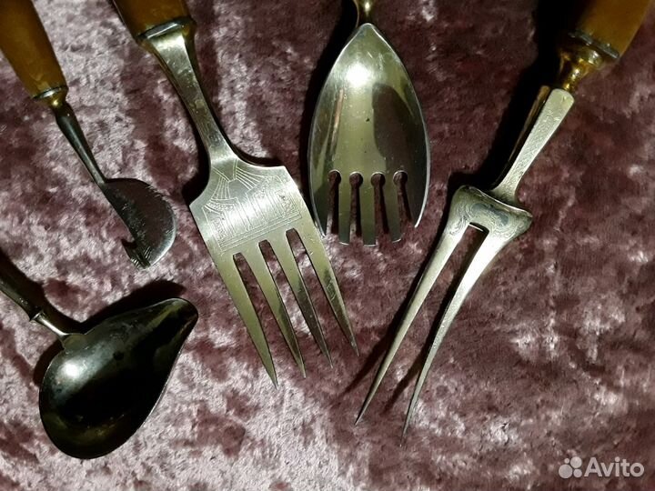 Антикварные столовые приборы. Златоуст, 19 в