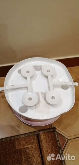 Стульчик для малыша,сидение для ванной