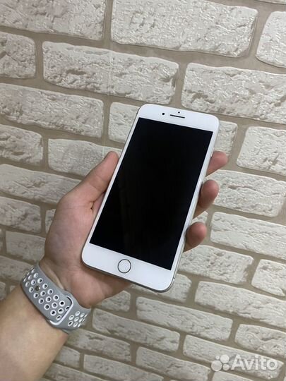 iPhone 7 Plus, 32 ГБ