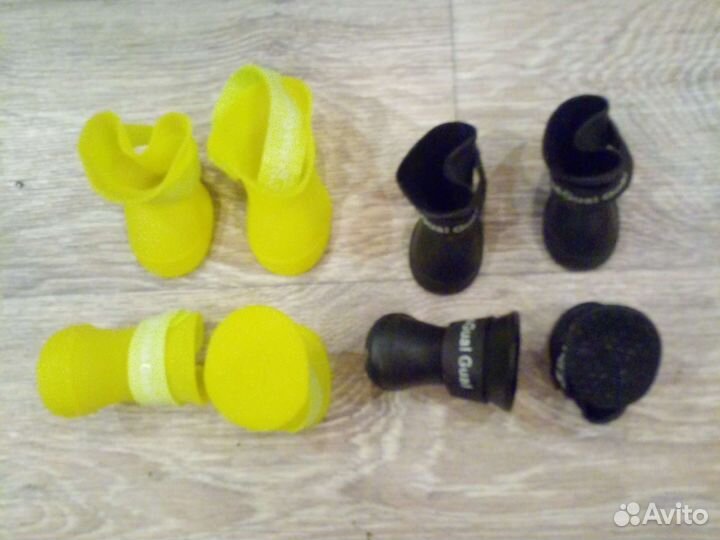 Лежанка,комбинезоны,сапожки,домик,носочки