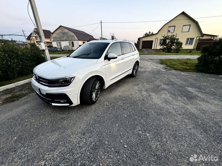 Volkswagen Tiguan 2.0 AMT, 2018, 56 000 км