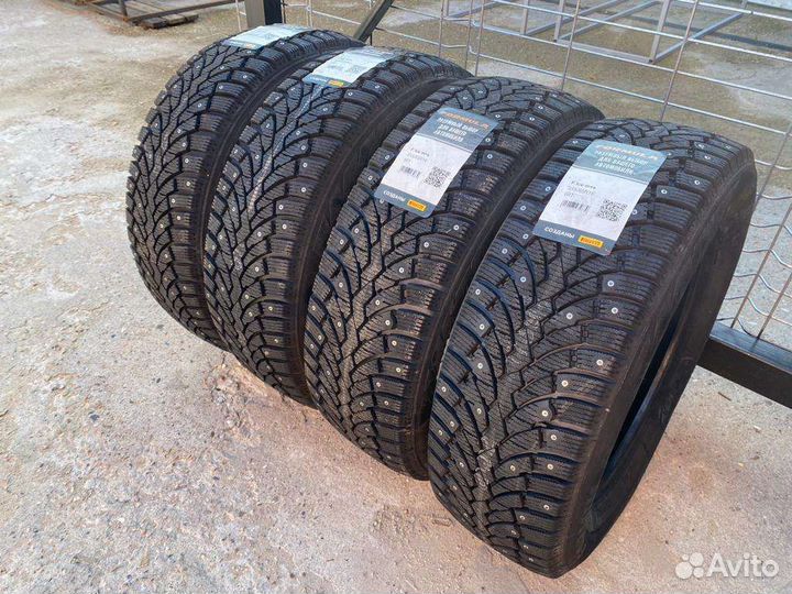 Pirelli Formula Ice 215/65 R16 98T