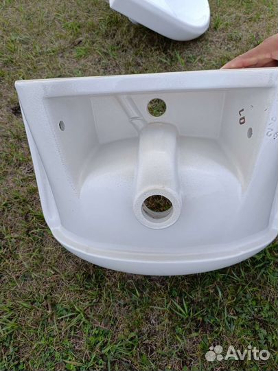 Раковина в ванную бу