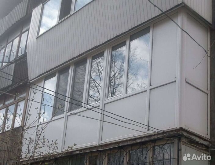 Пластиковая лоджия 6 метров с отделкой