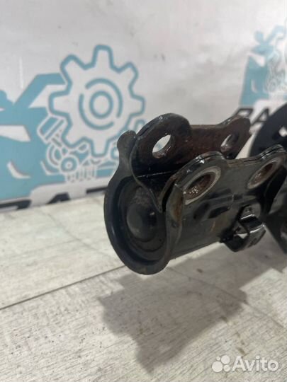 Стойка амортизатора передняя левая Kia Cerato 3