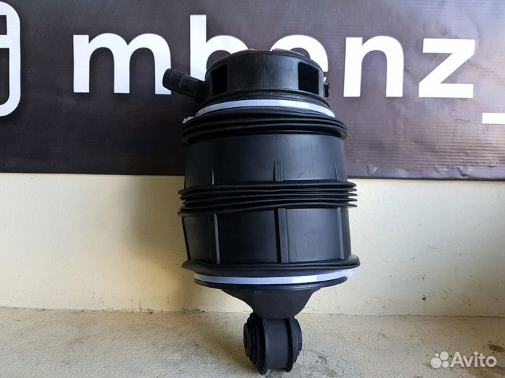 Задний пневмобаллон пневмоподвеска на Mercedes E21