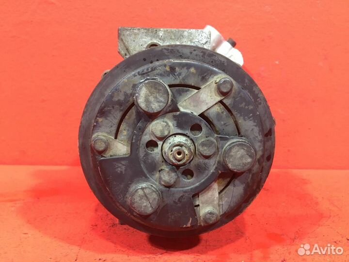 Компрессор кондиционера для Opel Zafira B (Б/У)