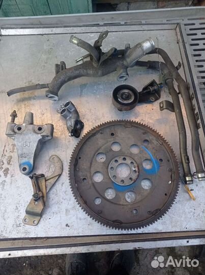 Навесное с матора ниссан vq35de