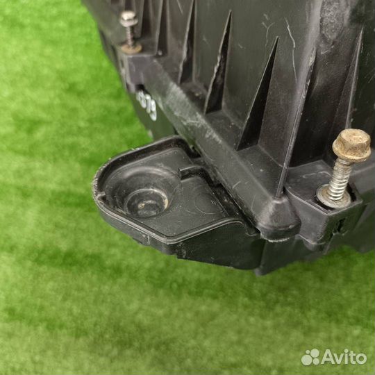 Корпус воздушногo фильтра Ford Focus 2 2007