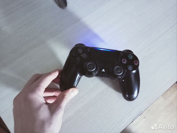 Геймпад ps4