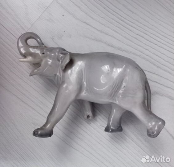 Статуэтка Слон лфз 1957 год бронь до 07.05