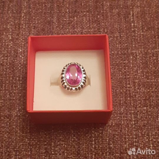 Серебряное кольцо с аметистом в позолоте 875 пробы