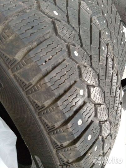 Continental Conti4x4IceContact 225/65 R17