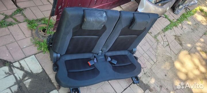 3-й ряд сидений nissan qashqai +2