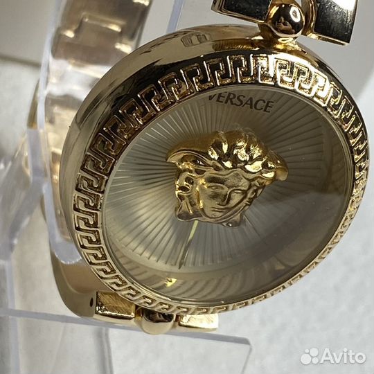 Часы versace