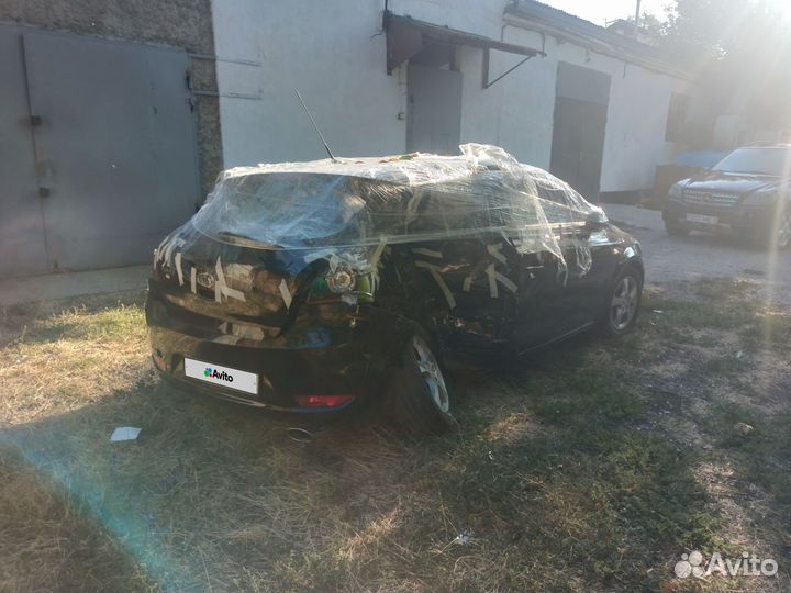 Kia Ceed 1.6 AT, 2008, битый, 155 000 км