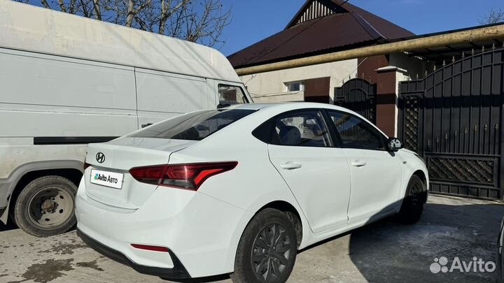Hyundai Solaris 1.4 AT, 2017, 286 890 км