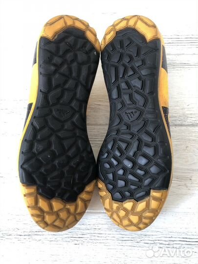 Детские бутсы сороконожки Adidas X 15.4 TF US 1