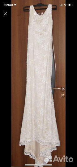 Свадебное платье со шлейфом