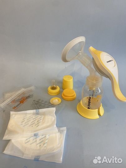 Молокоотсос medela ручной