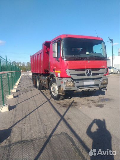 Самосвал 16 м³ Mercedes-Benz Actros 3341K, 2015