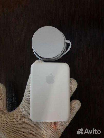 Беспроводной повербанк