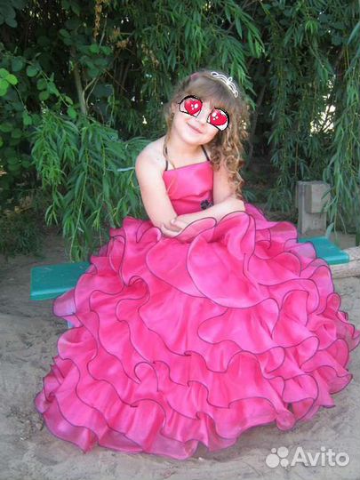 Нарядное платье для девочки