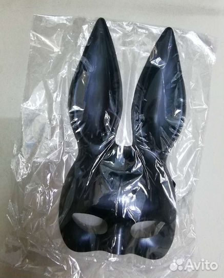 Маскарадная Маска Чёрного Кролика