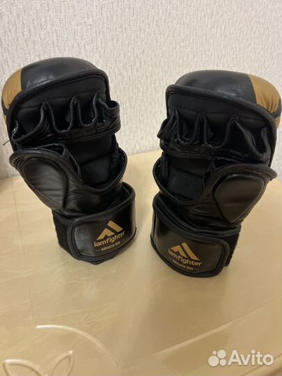 Перчатки (крабы) для смешанных единоборств