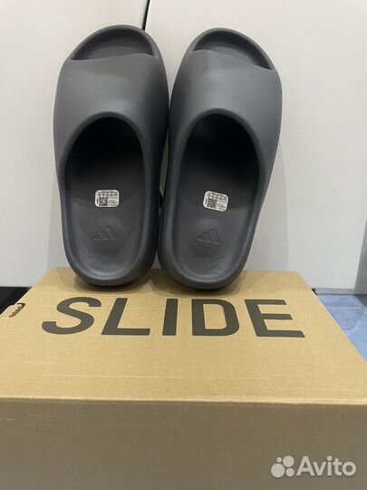 Adidas yeezy slide