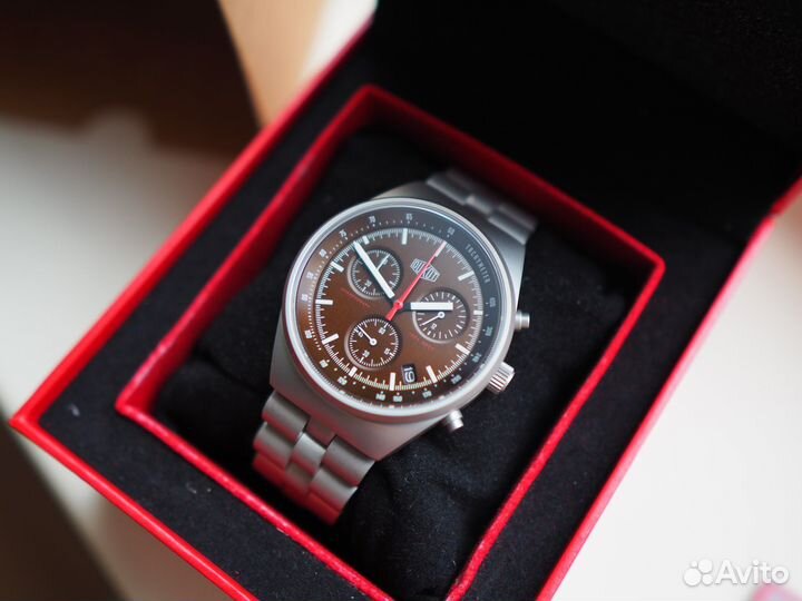 Duxot consillio dx-2008-66. Porsche Design