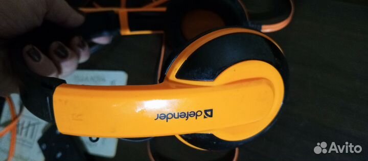 Монитор Philips 23.6