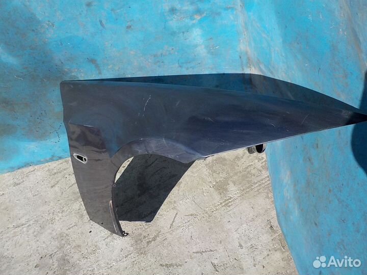 Крыло переднее правое BMW 3 серия E90/E91 2003-200