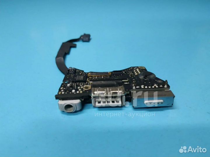 Плата питания с USB, аудио MacBook A1465 2013-2015