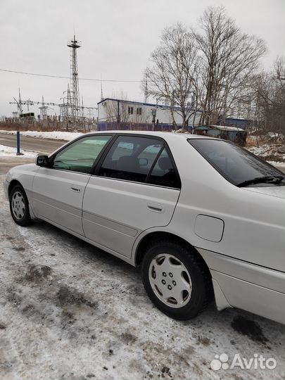 Toyota Corona Premio 2.0 AT, 2001, 200 000 км