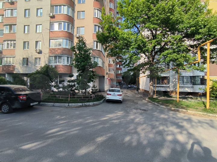 Торговая площадь, 90 м²