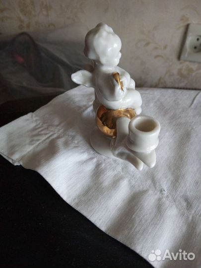 Ангелочек на золотом шаре ГДР