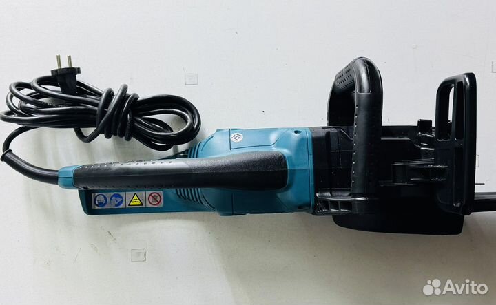 Электропила Makita UC4030A Румыния