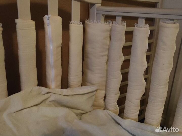 Фенс-бампер в кроватку