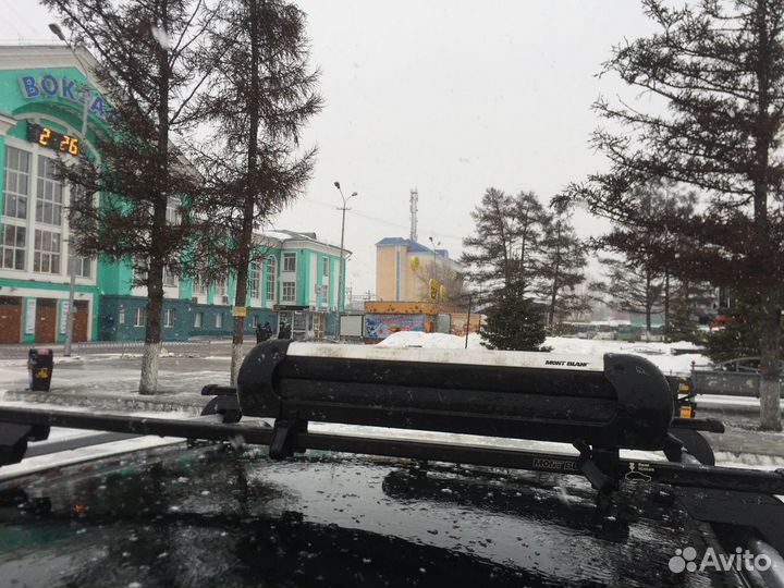 Продам багажник mont blank для лыж и сноуборда