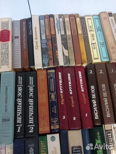 Книги российских и зарубежных авторов
