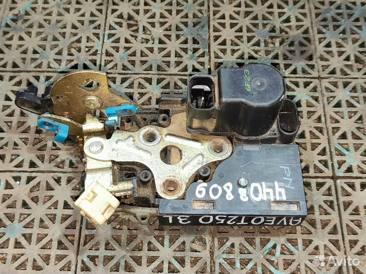 Замок задний левый Chevrolet Aveo T250