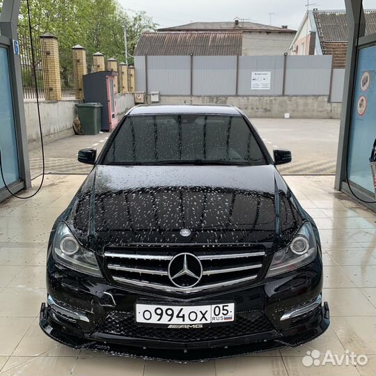 Губа бампера amg